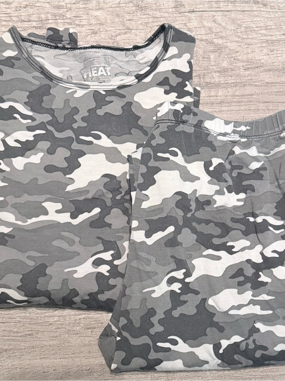 32 Degrees Kids Gray Camo Pajama Set